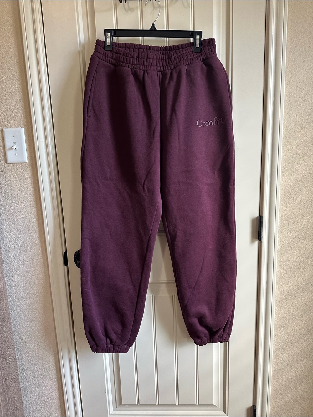 Comfrt Minimalist Sweatpants
